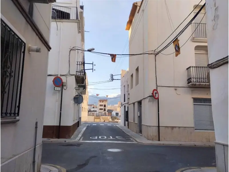 Casa de Pueblo para Reformar en La Senia Tarragona 360m2