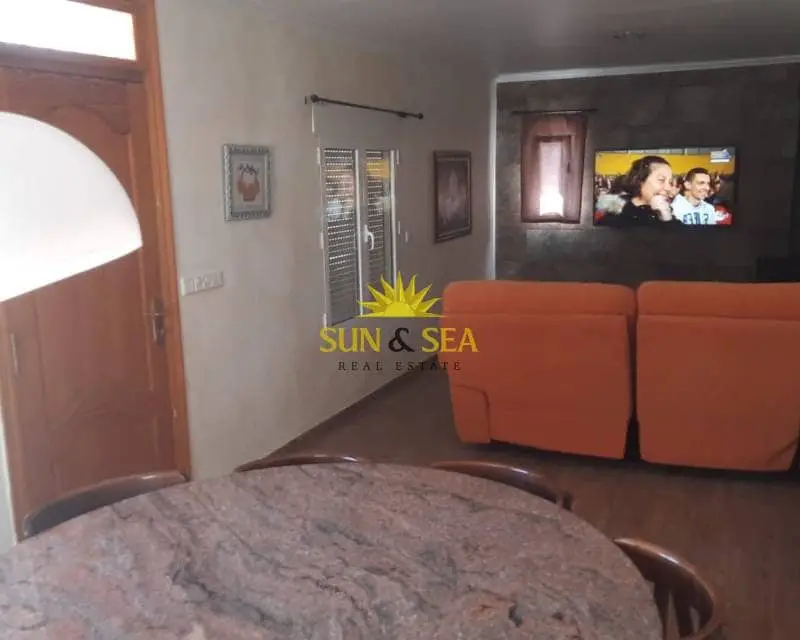 Chalet en Alquiler Elche 5 Dormitorios Piscina Privada
