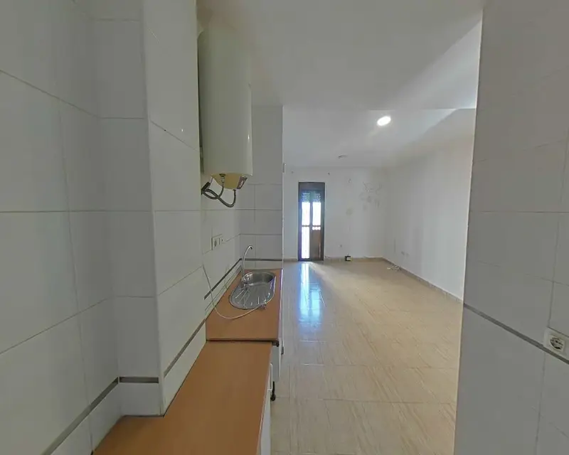 Piso 74m2 4 habitaciones 3 baños Lepe