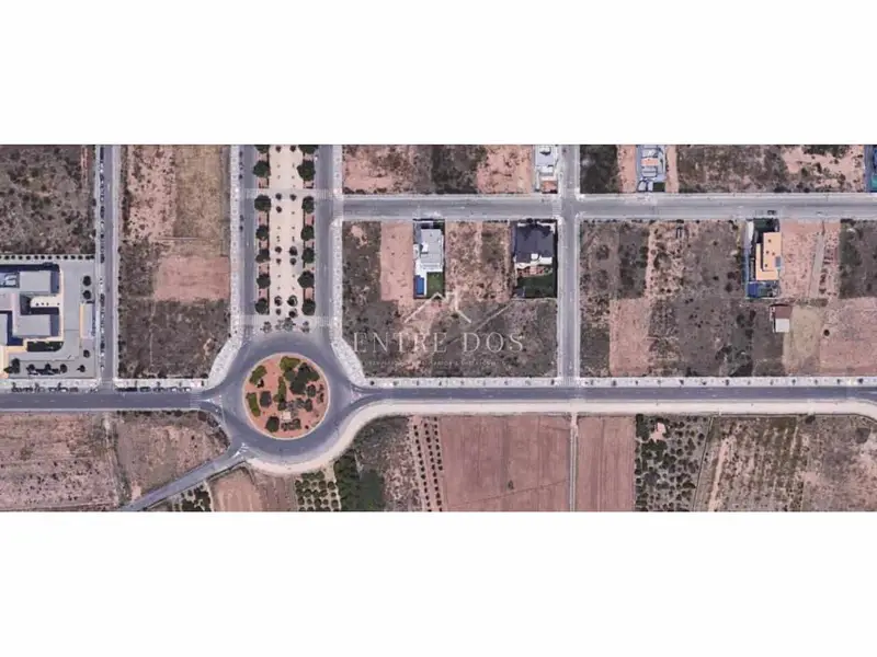 Solar 800m2 Burriana Zona Residencial