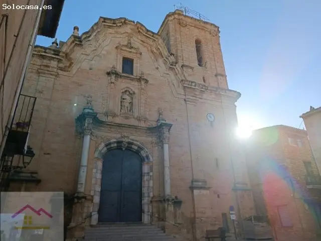 Dos Casas Medievales Para Reformar en Cabanes