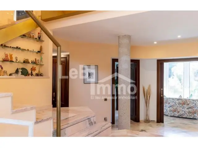 Villa de Lujo en Costa Brava con Vistas al Mar
