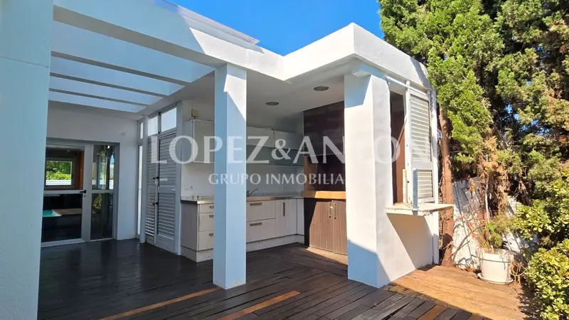 Chalet en venta en Paterna, Valencia