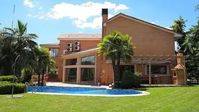 Casa en alquiler en Boadilla del Monte, Zona de - Boadilla del Monte