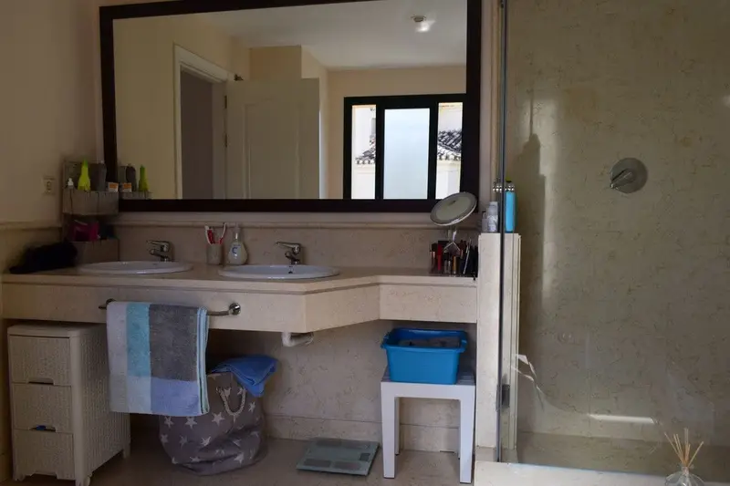 Apartamento en alquiler en Benahavís pueblo, Benahavís, Málaga