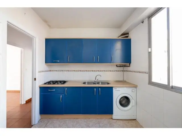 Vivienda en Motril 4 habitaciones mucha luz