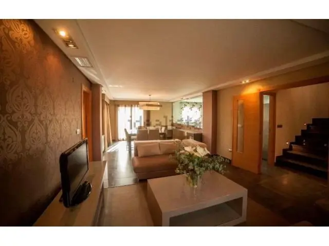 Chalet Independiente en Alicante con Piscina Privada