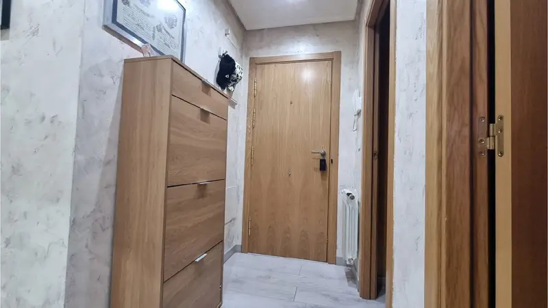 Apartamento Venta de Baños: 3 dormitorios, tech inteligente, garaje y trastero