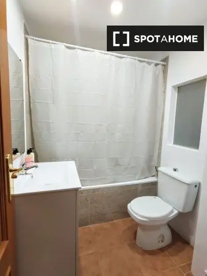 Apartamento 5 Dormitorios 2 Baños Valencia