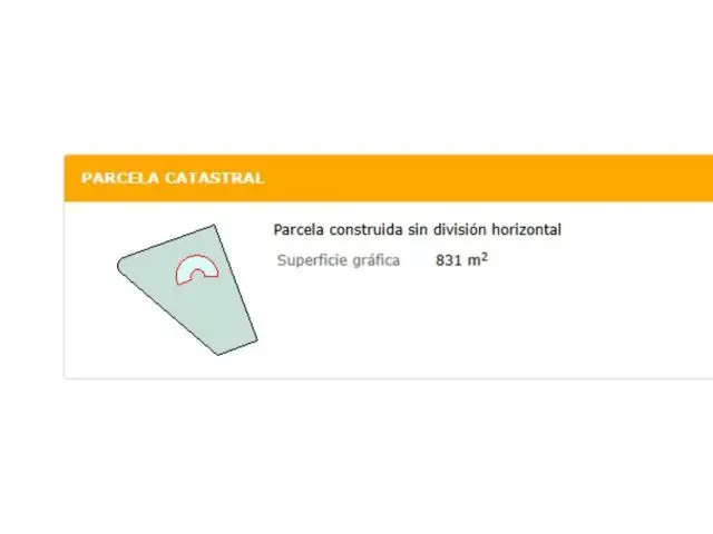 Terreno con Piscina en Palau-Solit	 i Plegamans