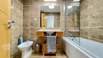 Apartamento en Primera Linea de Playa Estepona Larga Temporada