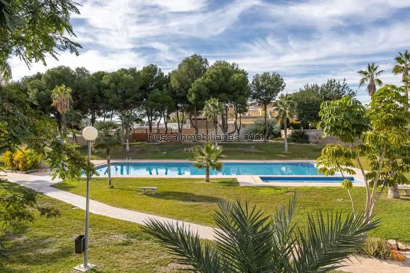 Piso en venta en Benidorm con vistas al mar