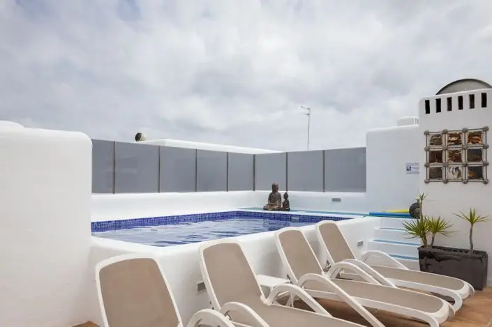Atico de Lujo en Moraira con Vistas al Mar y Piscina Privada