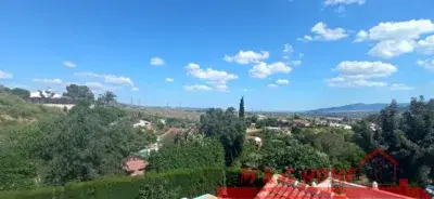 Chalet con Piscina y Huerta cerca de Estacion de Cartama