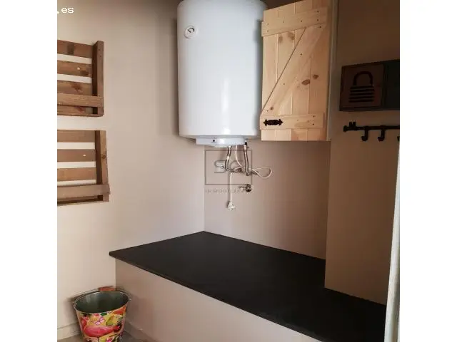 Oficina Moderna Amueblada Fene