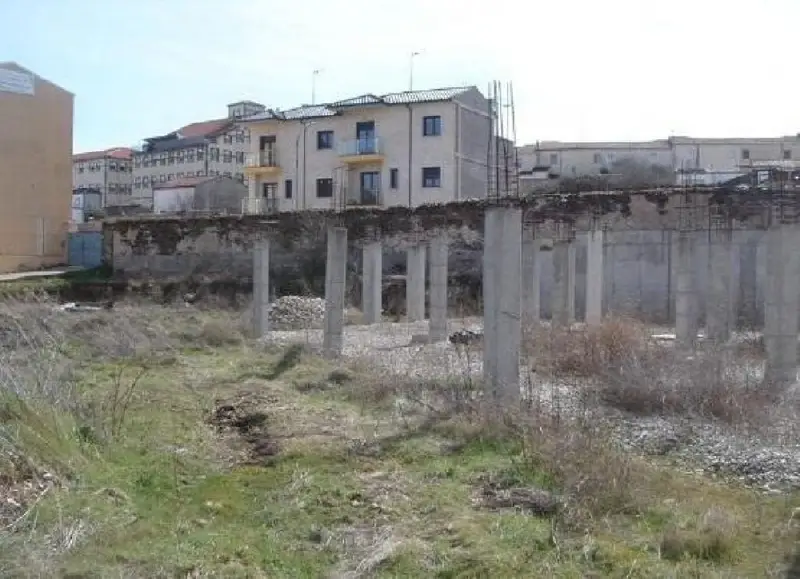 Venta Terreno Guijuelo 2309m2 34 Viviendas