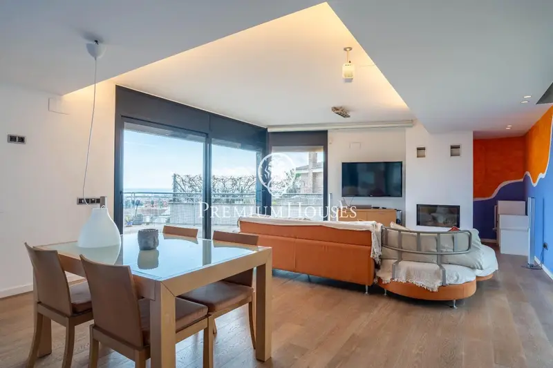 Chalet con Vistas al Mar en Vilanova i la Geltrú