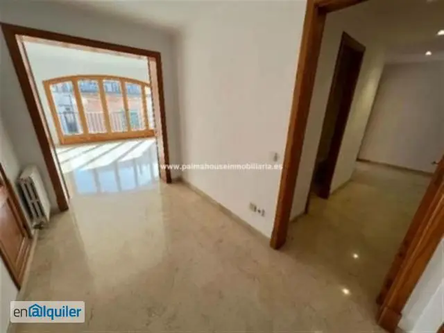 Alquiler Atico 4 habitaciones 2 baños centro Plaza España Parking