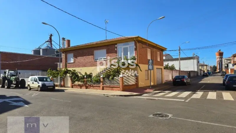 Casa en venta en Santa María del Páramo