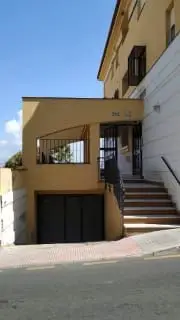 Garaje en Venta Las Gabias 3m2 con Ascensor