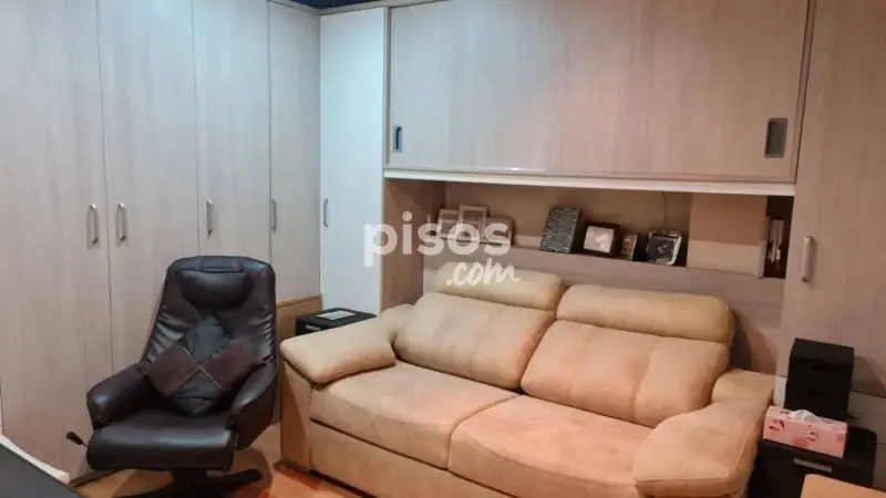 Piso en venta Poble Nou 4 dormitorios terraza 102m2