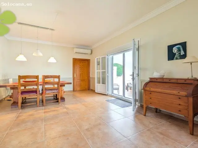 Villa en Venta Albanchez Almería Piscina Privada Jardines