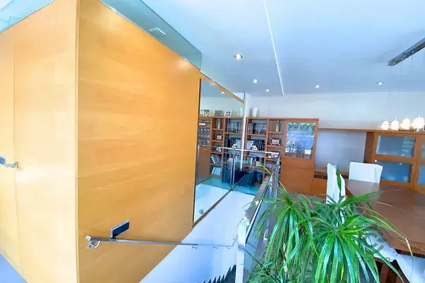 Chalet de Lujo en Sitges con Vistas Impresionantes