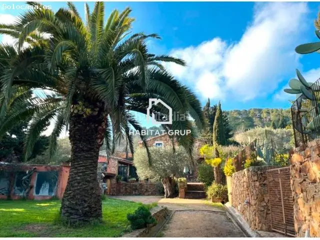 Masia con Jardin en Mont Ras Girona