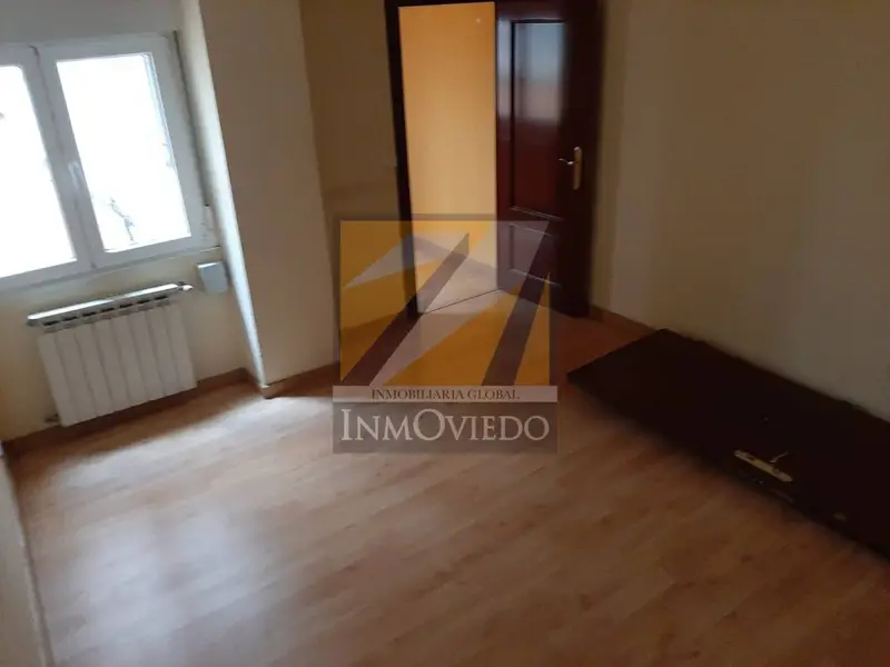 Venta Piso con calefacción en Torrelavega Oviedo