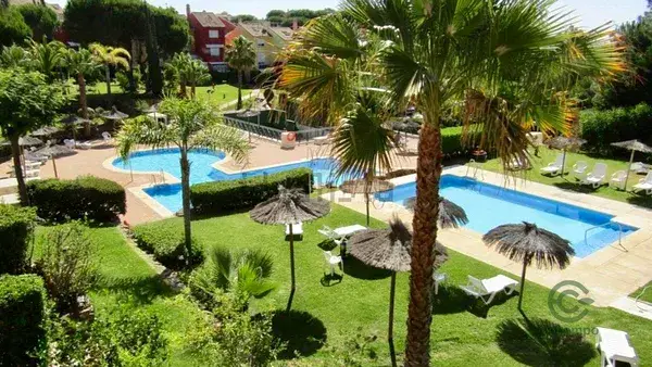 Casa en Venta en Huelva Lepe con Piscina Jardin y Garaje