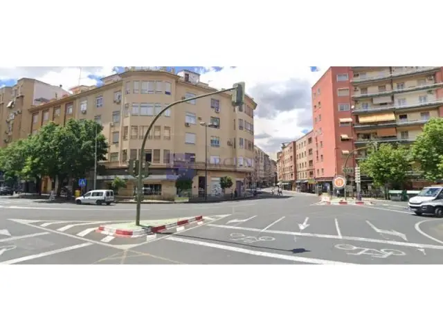 Garaje en Alquiler Zona Centro Cruz de los Caídos