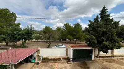 Chalet en venta en Chiva