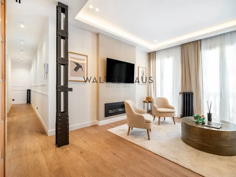 Piso Reformado en Recoletos Madrid 83m2 2 Dormitorios 2 Baños Amueblado