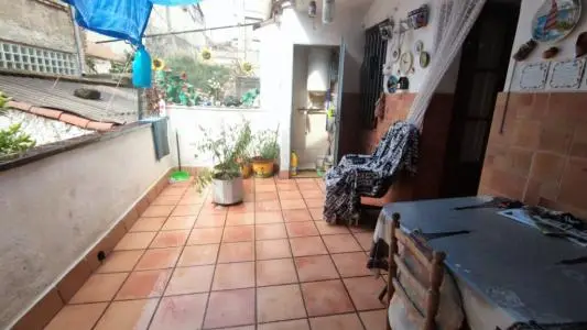 Casa 3 Plantas 4 Habitaciones Manresa Patio Terraza