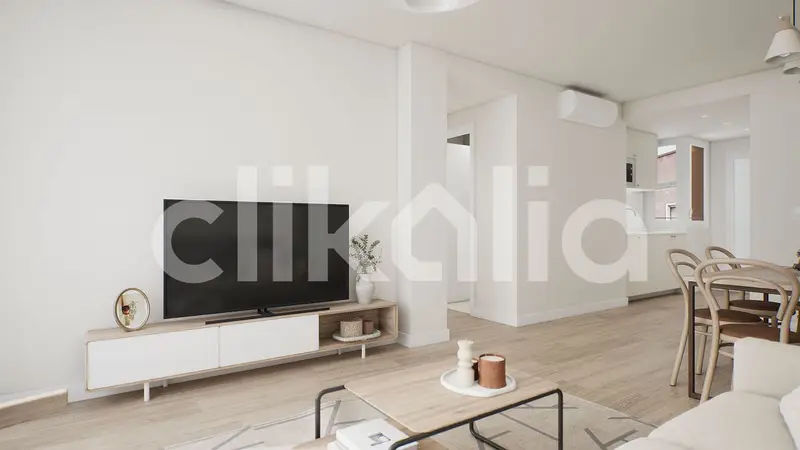 Piso en venta Alameda de Osuna 3 dormitorios 2 baños terraza reformado