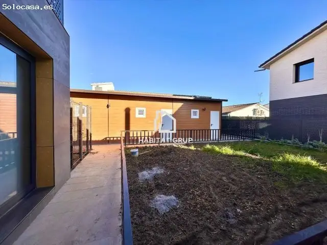 Chalet en Venta Fontcoberta Girona 4 Habitaciones 2 Baños Jardin Garaje