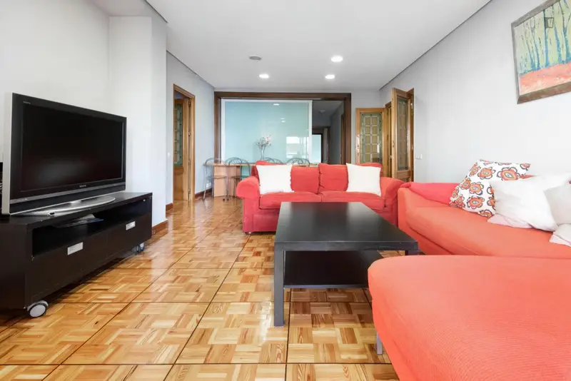 Habitacion Amueblada en Piso Compartido Cerca del Metro
