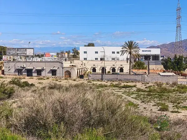 Terreno Huércal de Almeria 2776m2 Restaurante Proyecto Residencial