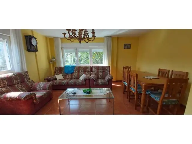 Casa en Cenero con Finca de 1500m2 Cerca de Gijon
