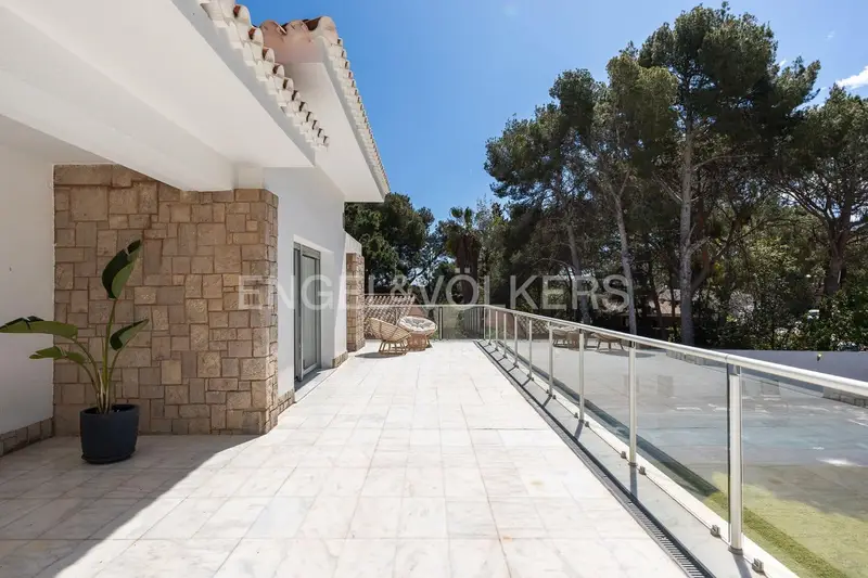 Villa de Lujo en Campolivar Godella Valencia