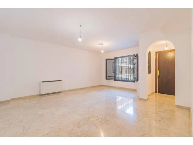 Piso 4 Dormitorios La Zubia Centro Garage Trastero