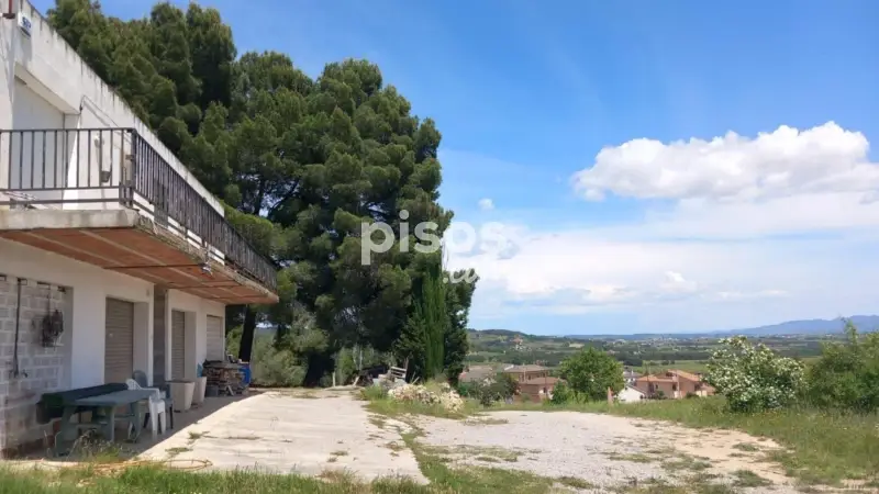 Casa en venta en Torrelles de Foix 187m2