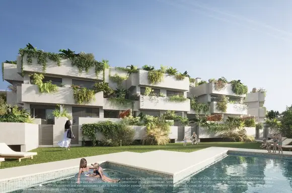 Chalet Adosado con Jardin y Piscina Privada en Valdebebas