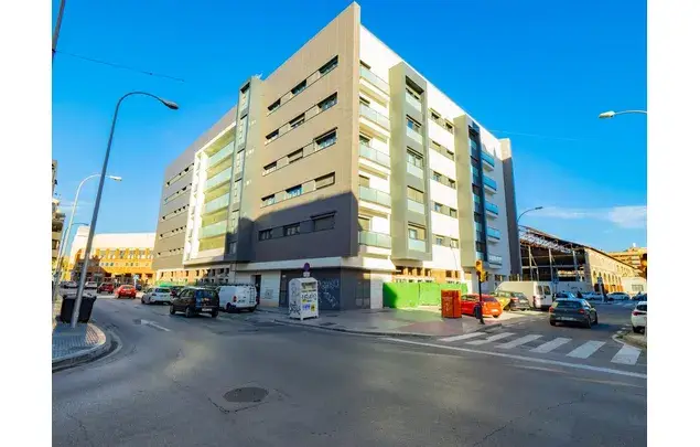 Rent 1 bedroom apartment of 45 m² in Málaga