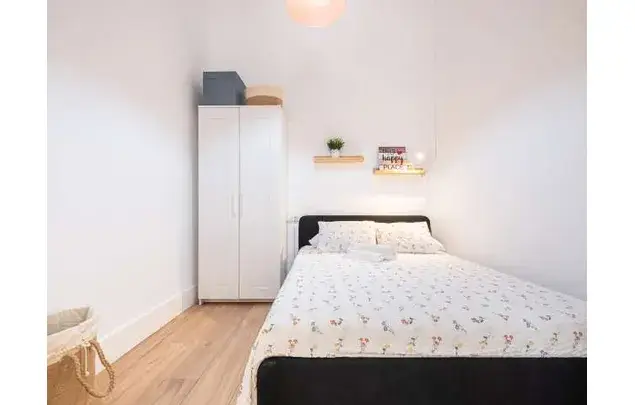 Habitaci
ón en alquiler en Alicante gastos incluidos