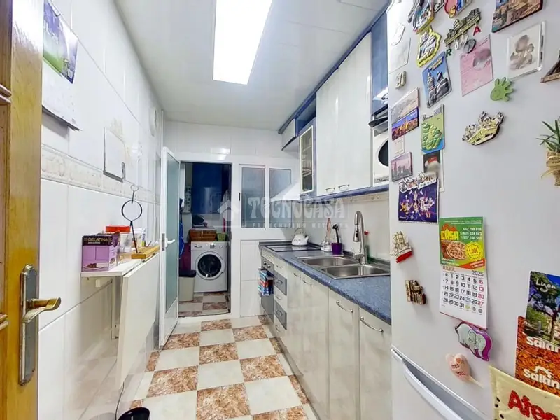 Piso en Venta en Barberà del Vallès 3 habitaciones
