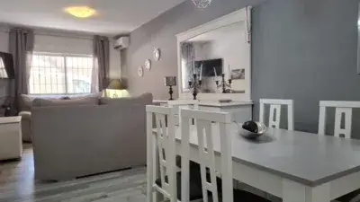 Piso en Venta Calle Salinas 80m2 3 Dormitorios 2 Baños Amueblado