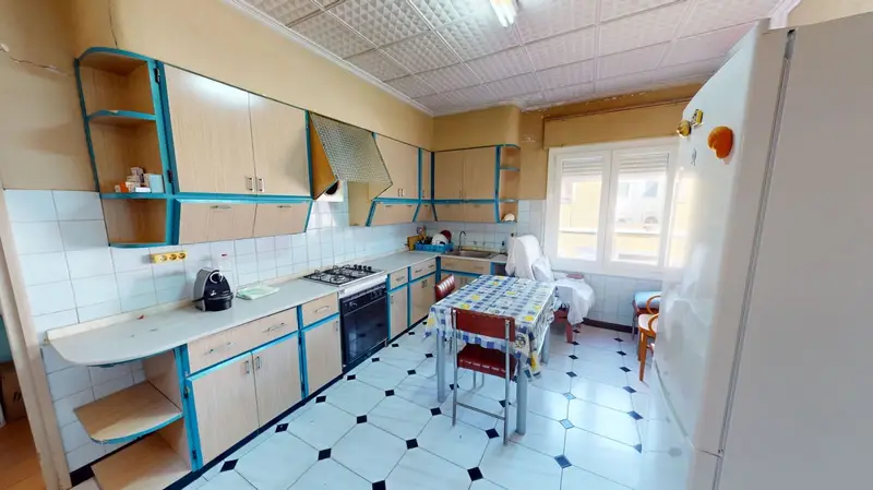 Casa en Venta en Novelda con Garaje y Terraza de 70m2