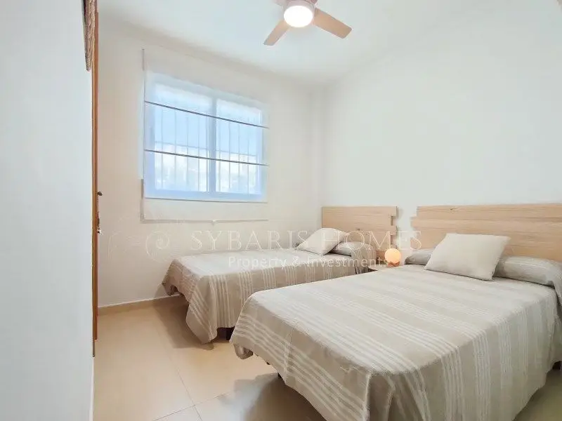 Alquiler Apartamento La Marina Denia con Garaje y Piscina