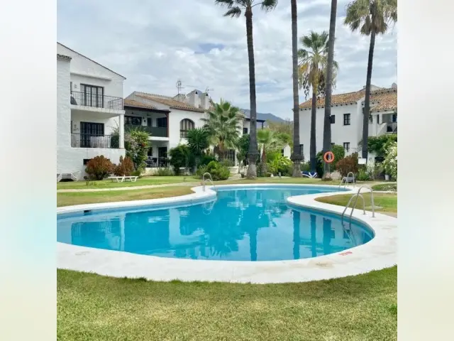 Apartamento 3 Dormitorios en Venta Almeria